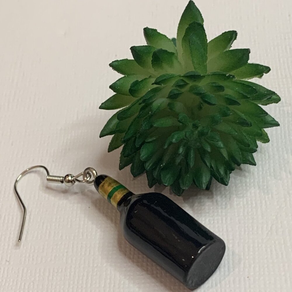 Wine Earring, Alcohol Earring, Drink Earring, Funny Food Earring, Gift Idea